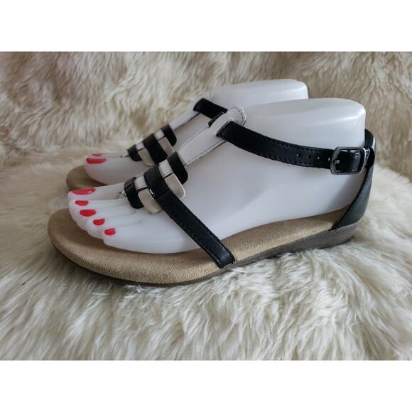 Clarks Qwin Adonia Black, White and Tan Leather Gladiator Sandal Size 6.5M - Picture 3 of 7
